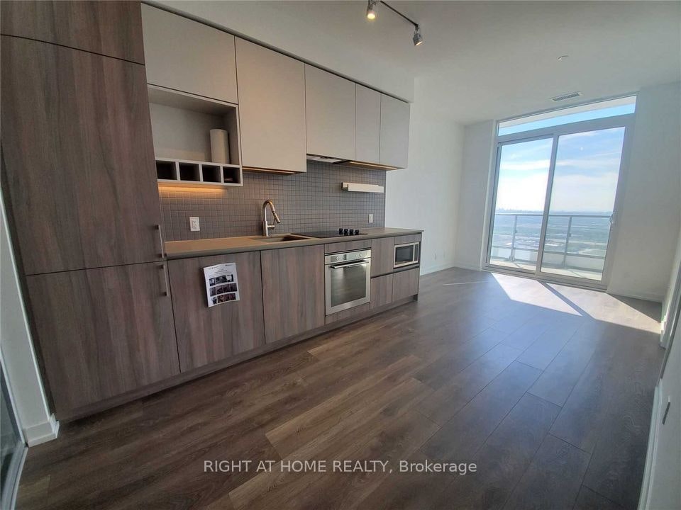 4507-950 Portage Parkway, Vaughan, ON, L4K 0J7 - 10