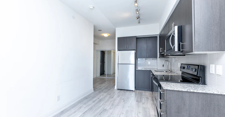 1401-3700 Highway 7 Road, Vaughan, ON, L4L 0G8 - 12