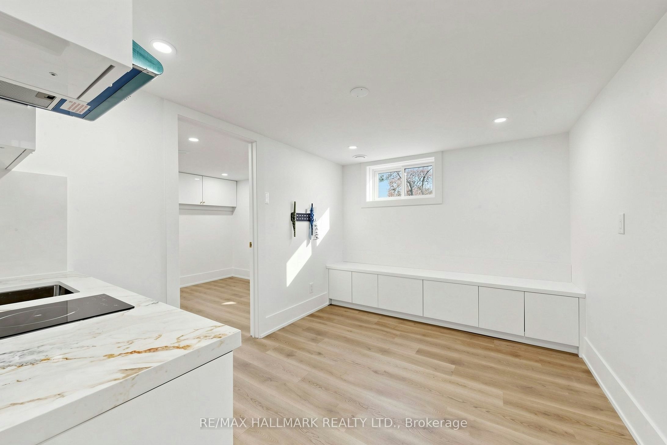 Basement 1-11 Johnson Road, Aurora, ON, L4G 2A3 - 5