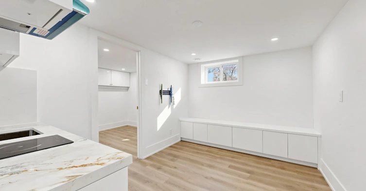 Basement 1-11 Johnson Road, Aurora, ON, L4G 2A3 - 5