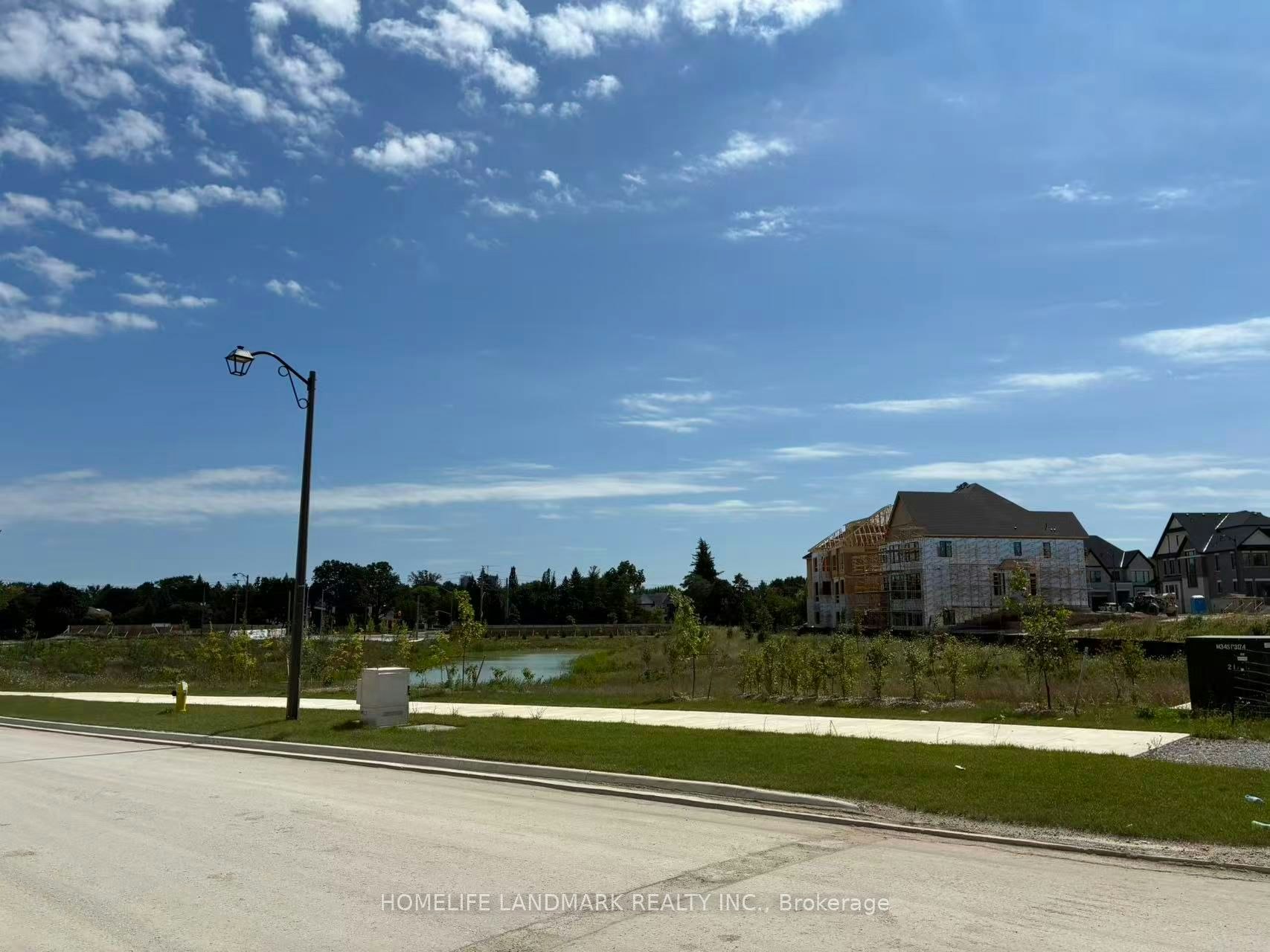 471 York Downs Boulevard, Markham, ON, L6C 3R2 - 2