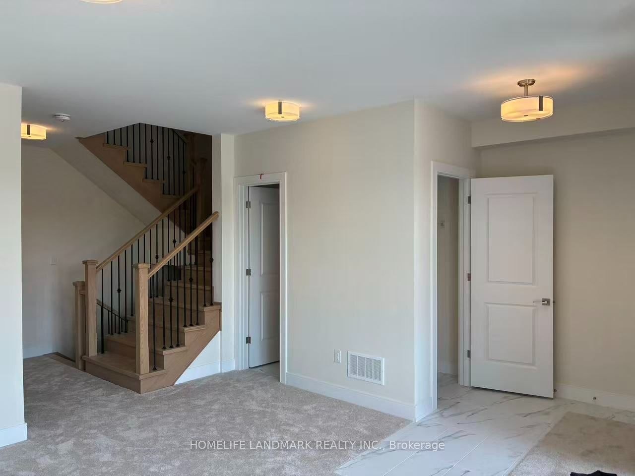 471 York Downs Boulevard, Markham, ON, L6C 3R2 - 3