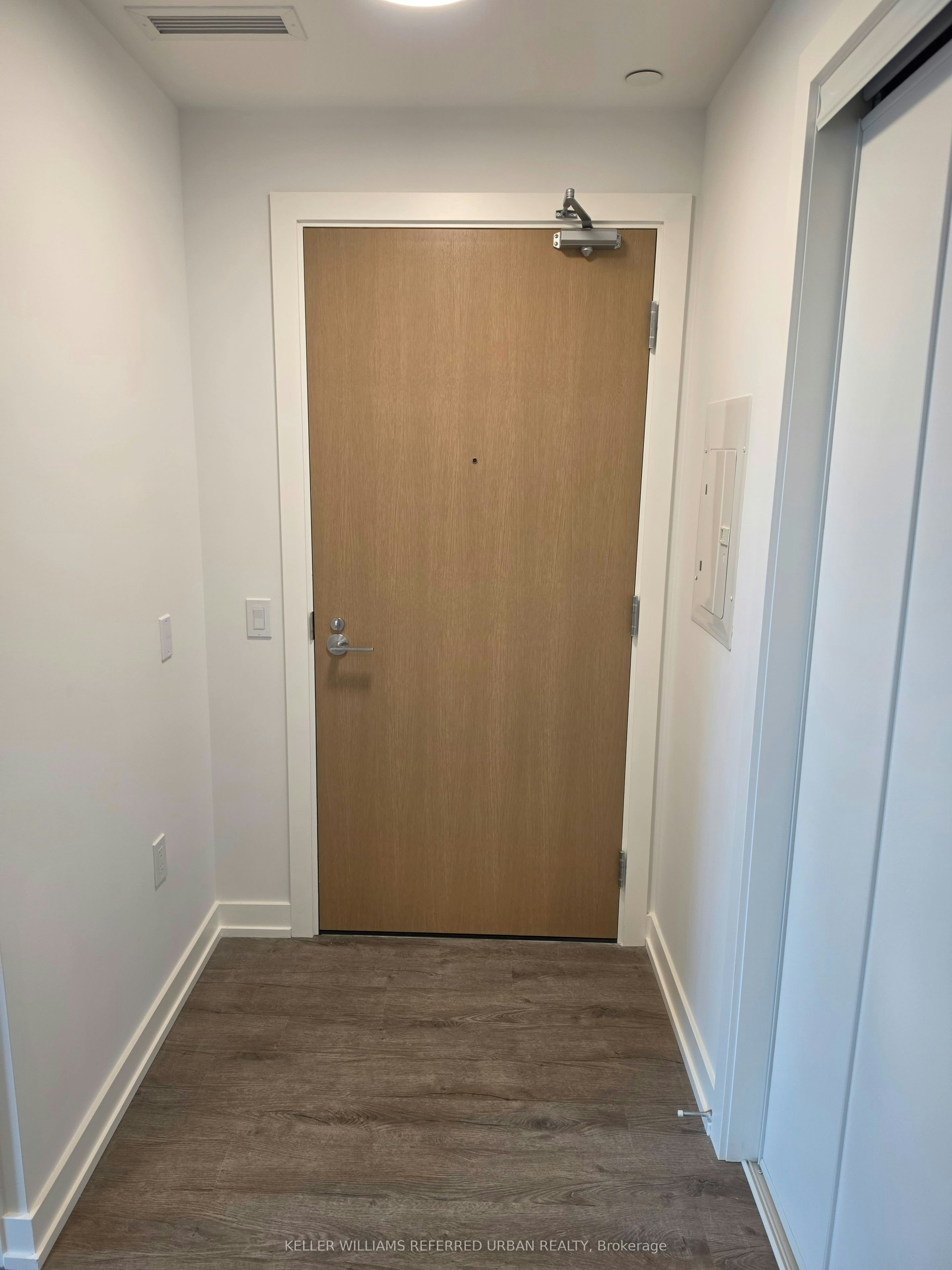 901-21 Meadowvale Road, Toronto, ON, L4K 0H6 - 2
