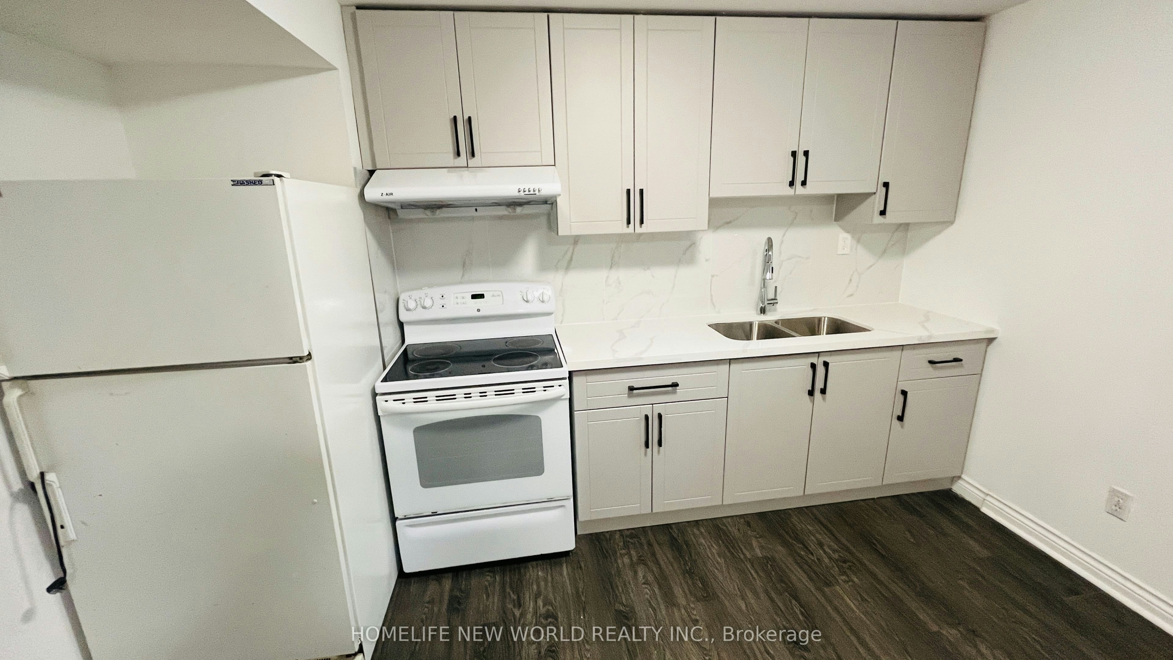 Lower-38 Weldrick Road W, Richmond Hill, ON, L4C 3T8 - 6