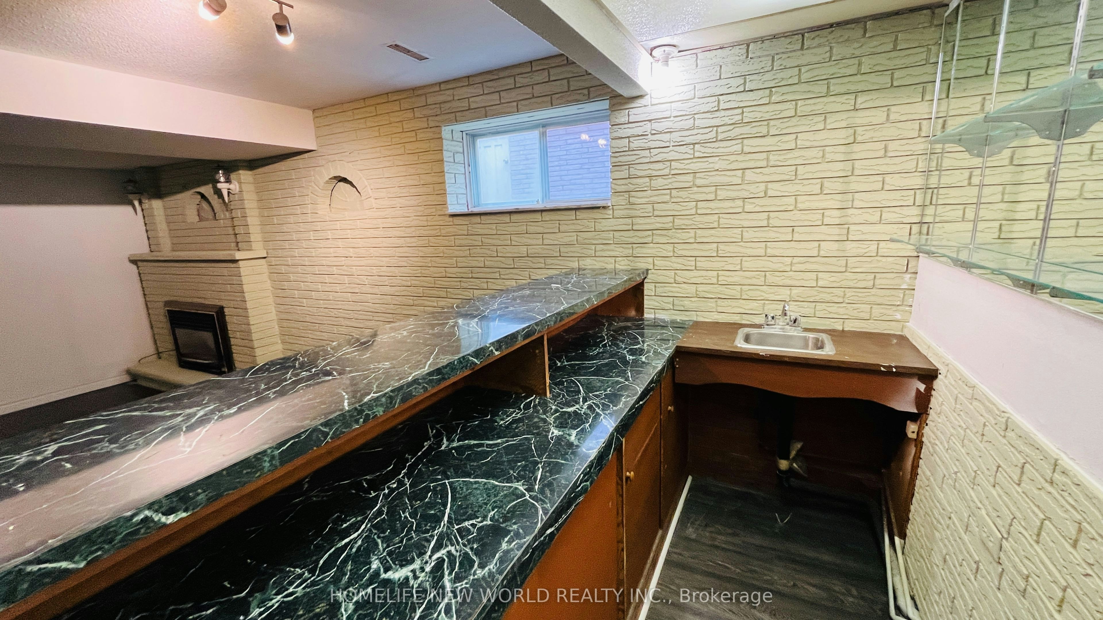 Lower-38 Weldrick Road W, Richmond Hill, ON, L4C 3T8 - 10