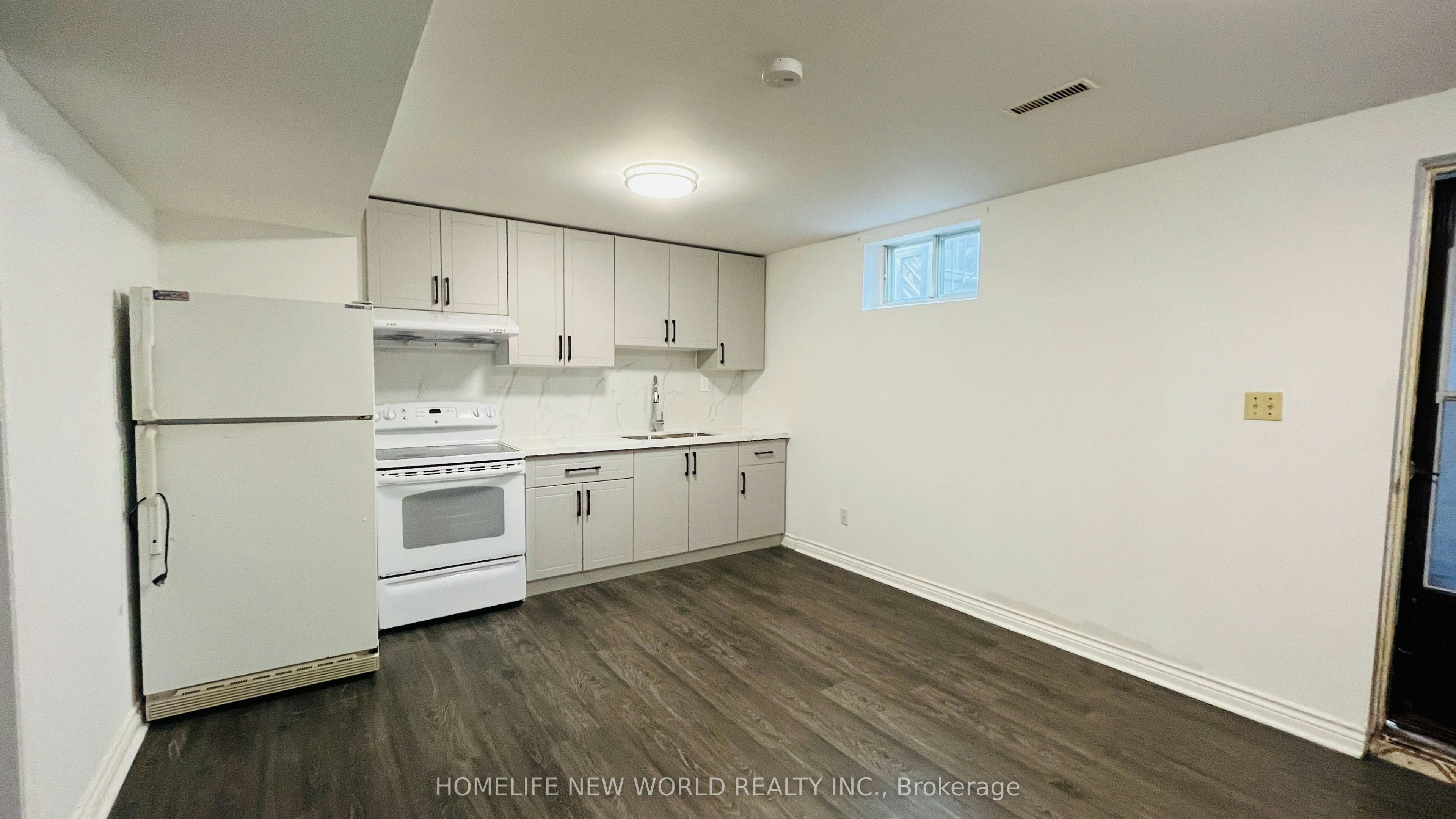 Lower-38 Weldrick Road W, Richmond Hill, ON, L4C 3T8 - 5