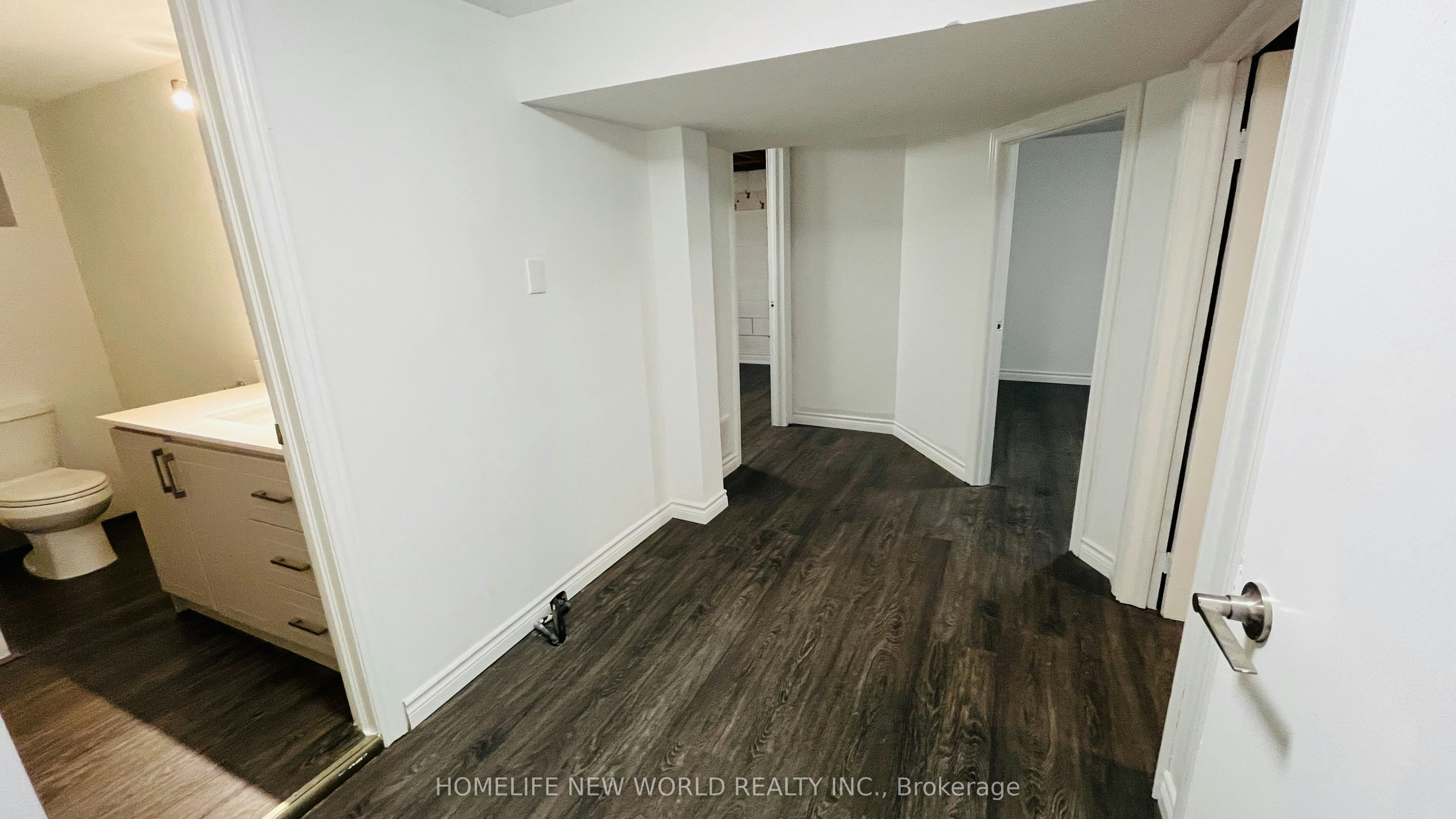 Lower-38 Weldrick Road W, Richmond Hill, ON, L4C 3T8 - 11