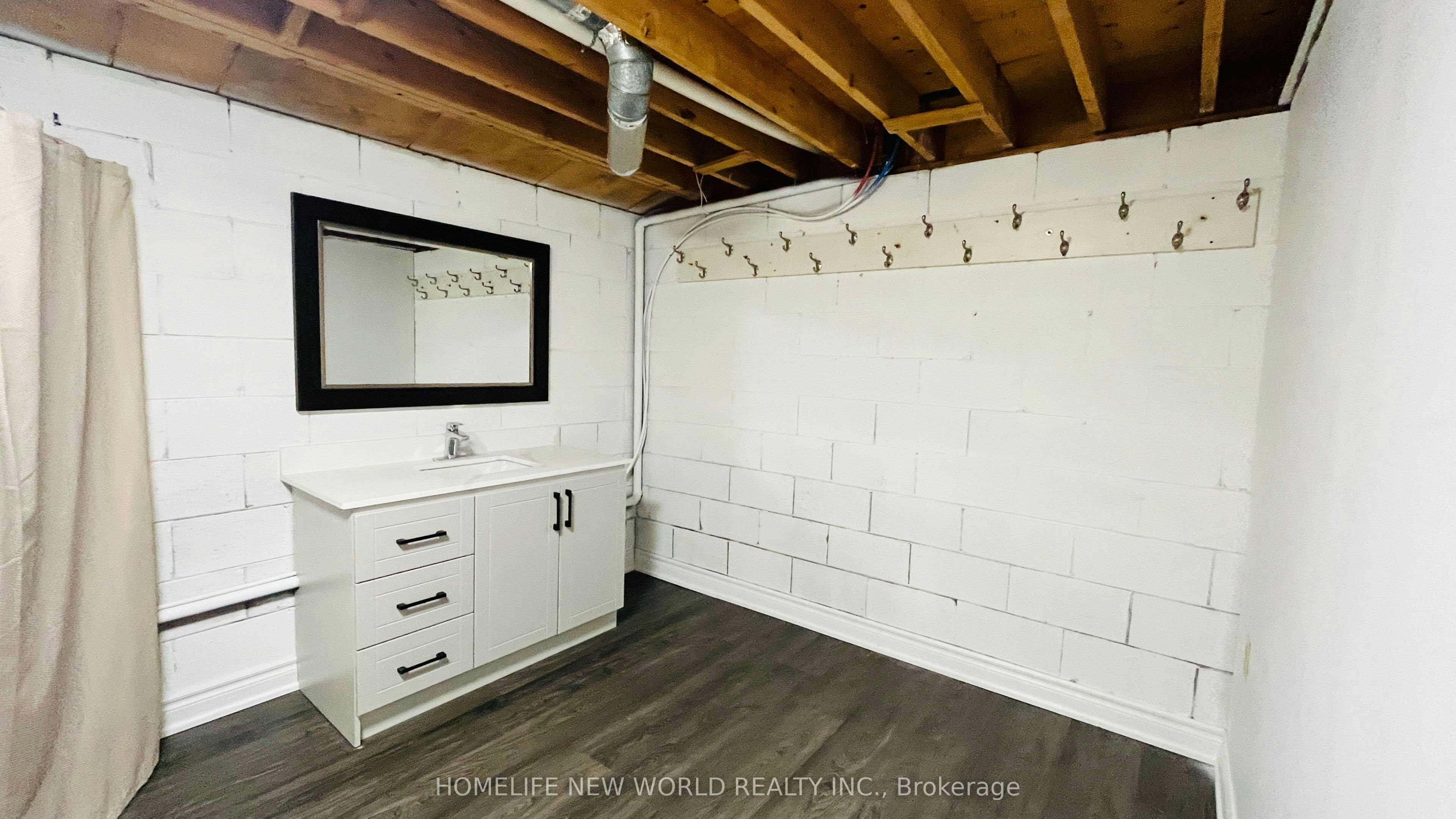 Lower-38 Weldrick Road W, Richmond Hill, ON, L4C 3T8 - 16