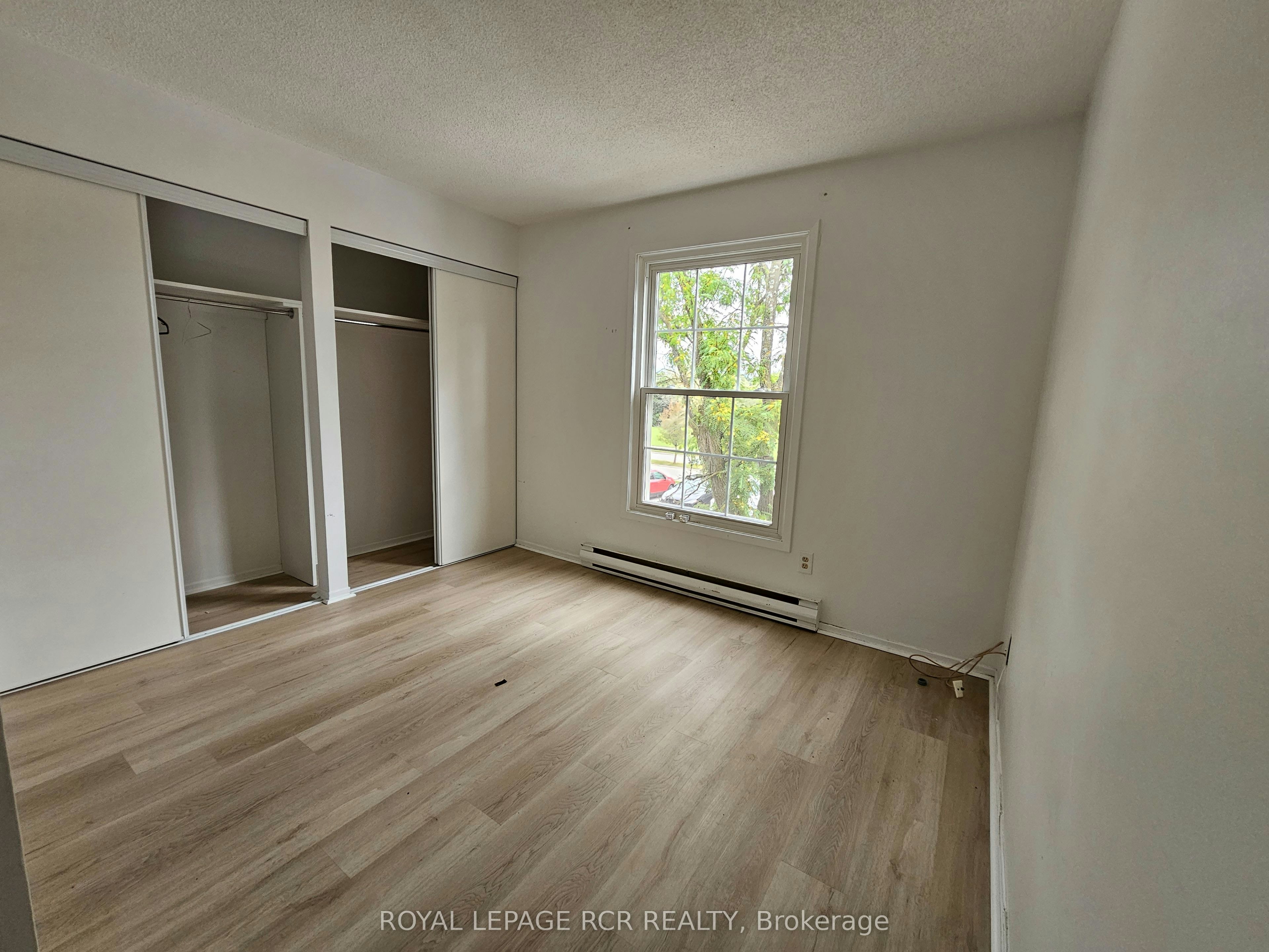 202-2 Orchard Heights Boulevard, Aurora, ON, L4G 3W3 - 16
