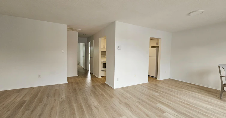 202-2 Orchard Heights Boulevard, Aurora, ON, L4G 3W3 - 8