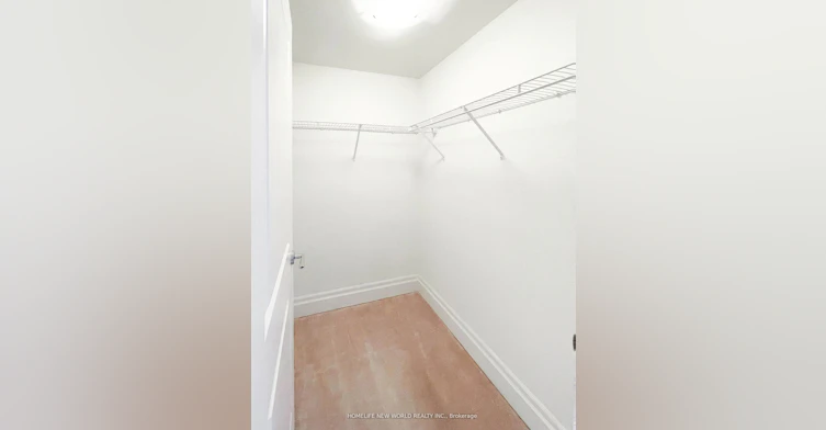 404-21 Upper Duke Crescent, Markham, ON, L6G 0B7 - 11
