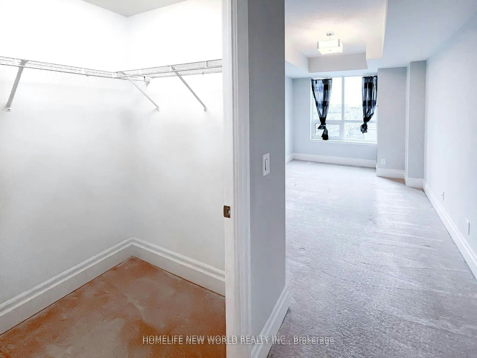 404-21 Upper Duke Crescent, Markham, ON, L6G 0B7 - 4