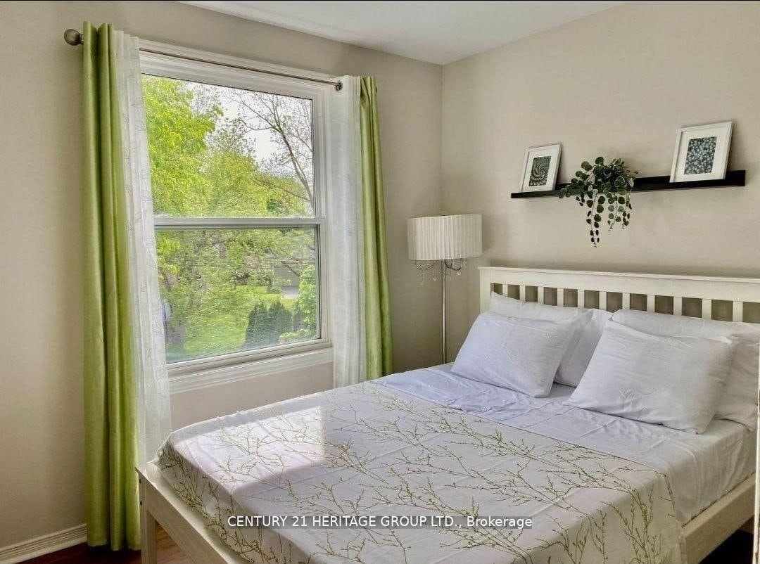 B-287 Lorne Avenue, Newmarket, ON, L3Y 4K6 - 3