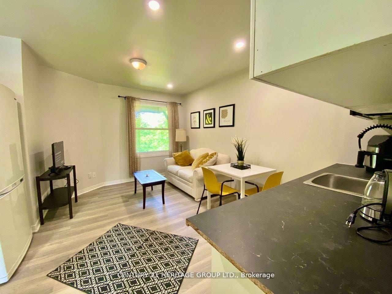 B-287 Lorne Avenue, Newmarket, ON, L3Y 4K6 - 5