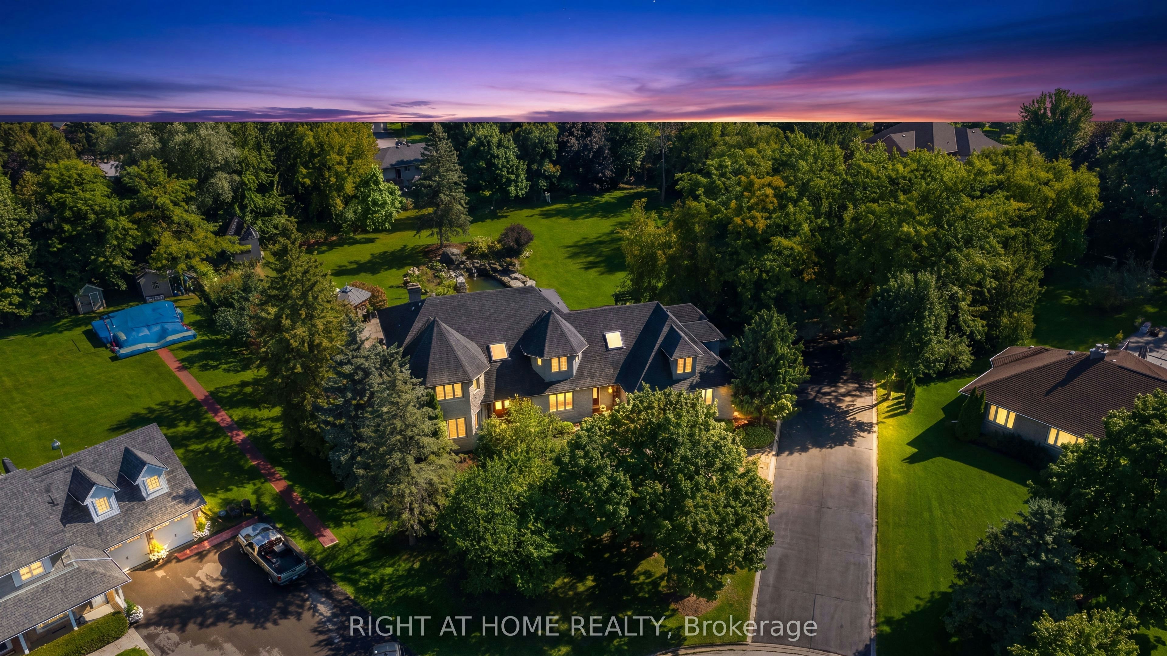 80 Edward Pottage Crescent, King, ON, L7B 0E3