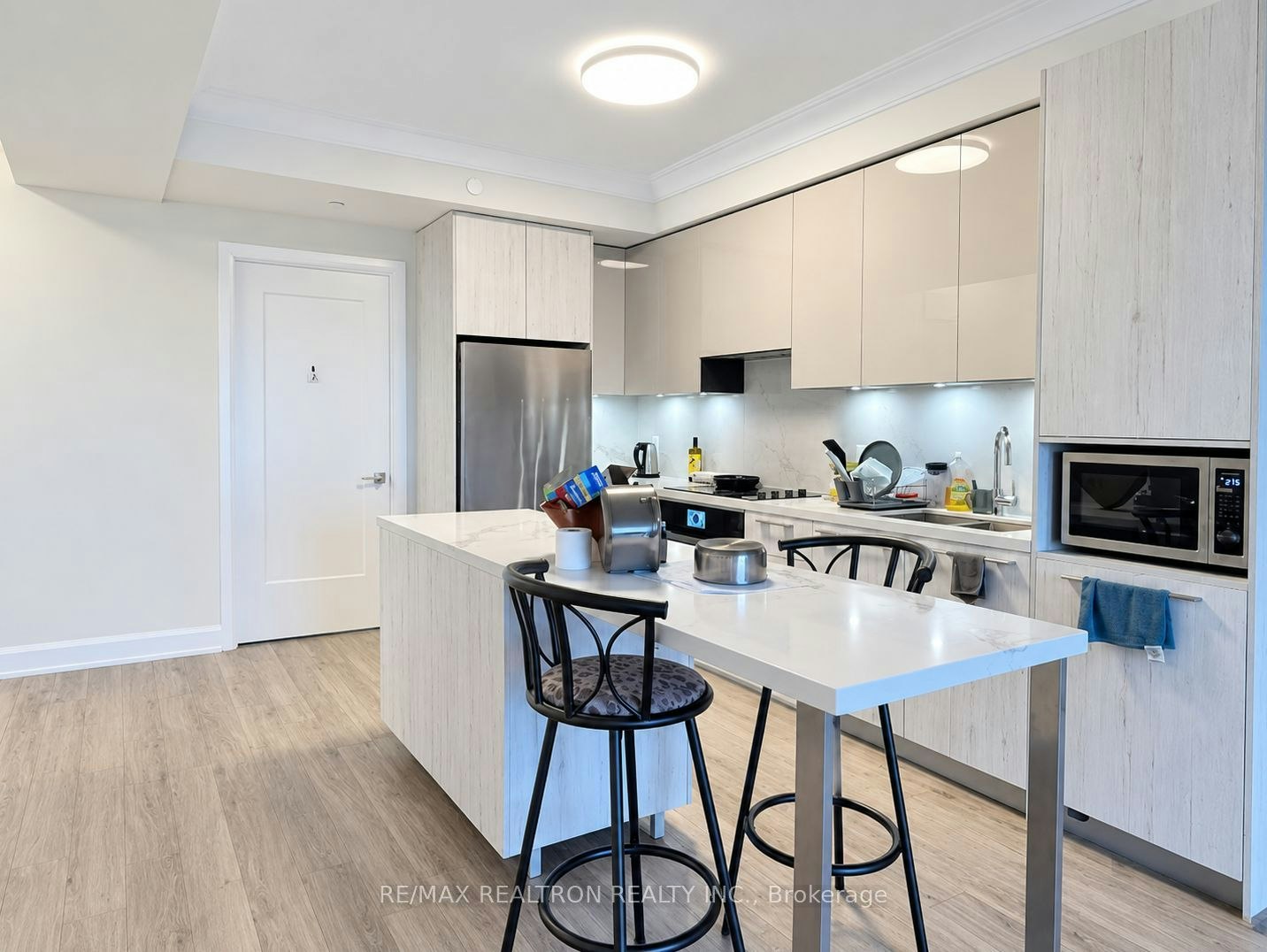 C 1701-8 Water Walk Drive, Markham, ON, L3R 6L4 - 7
