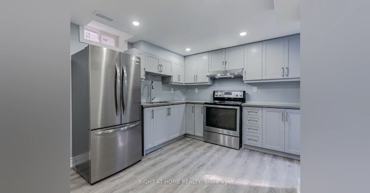 B-99 Purcell Crescent, Vaughan, ON, L6A 3C7