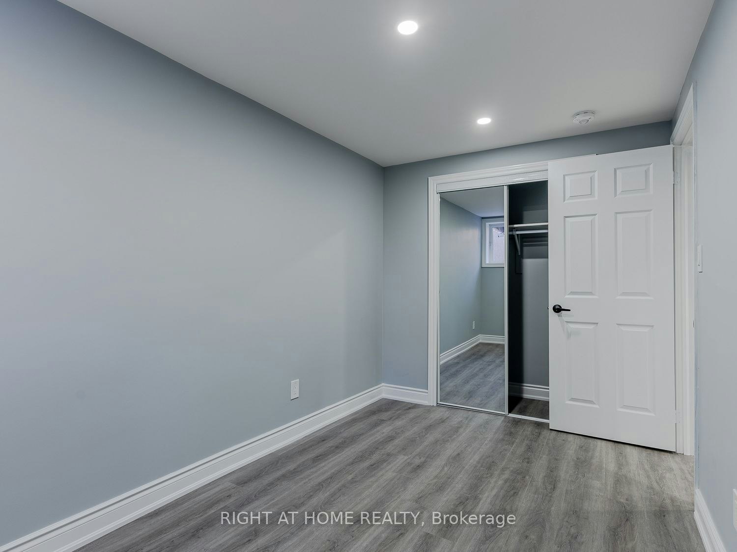 B-99 Purcell Crescent, Vaughan, ON, L6A 3C7 - 8