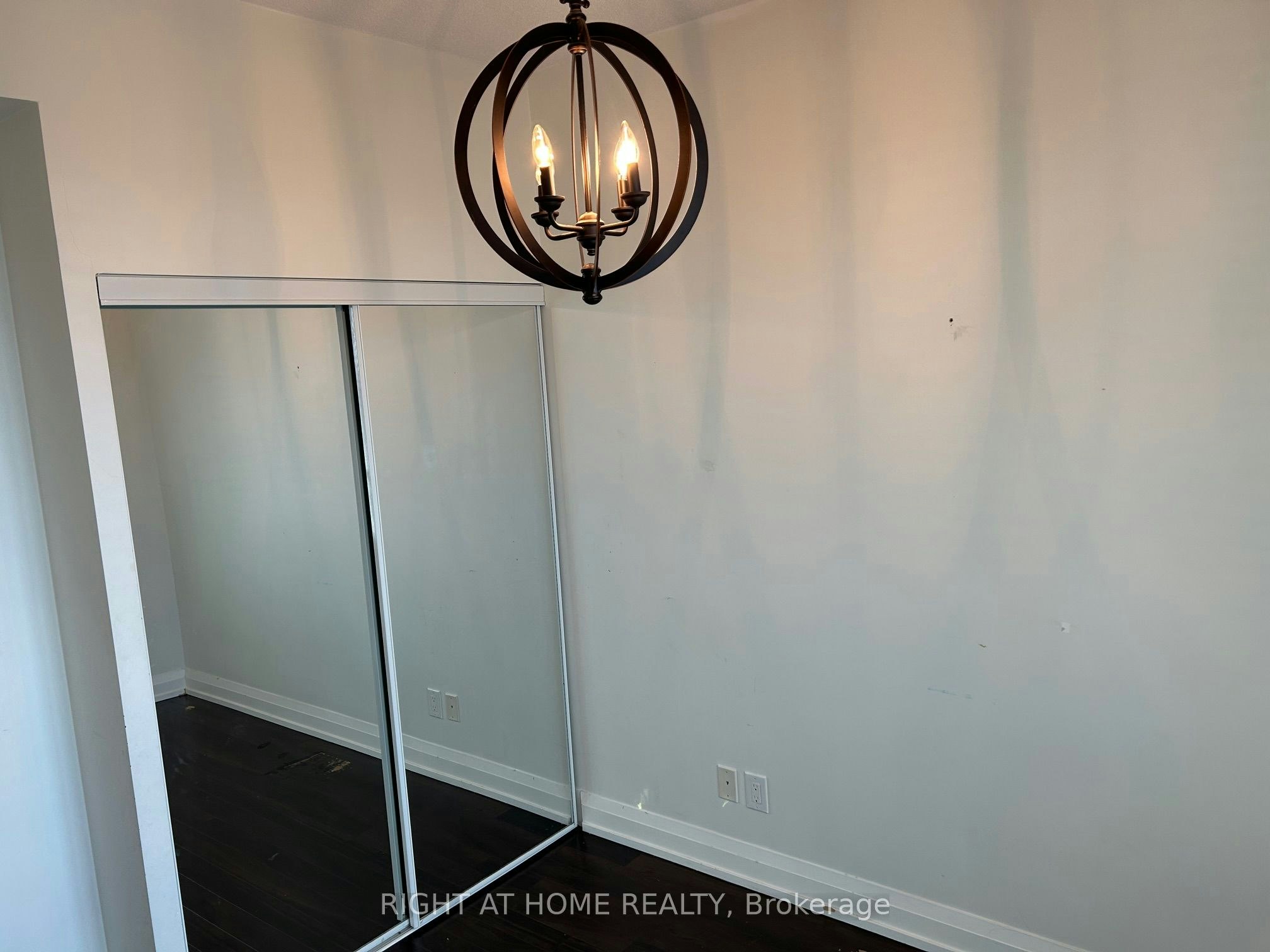 2123-7161 Yonge Street, Vaughan, ON, L3T 0C8 - 11
