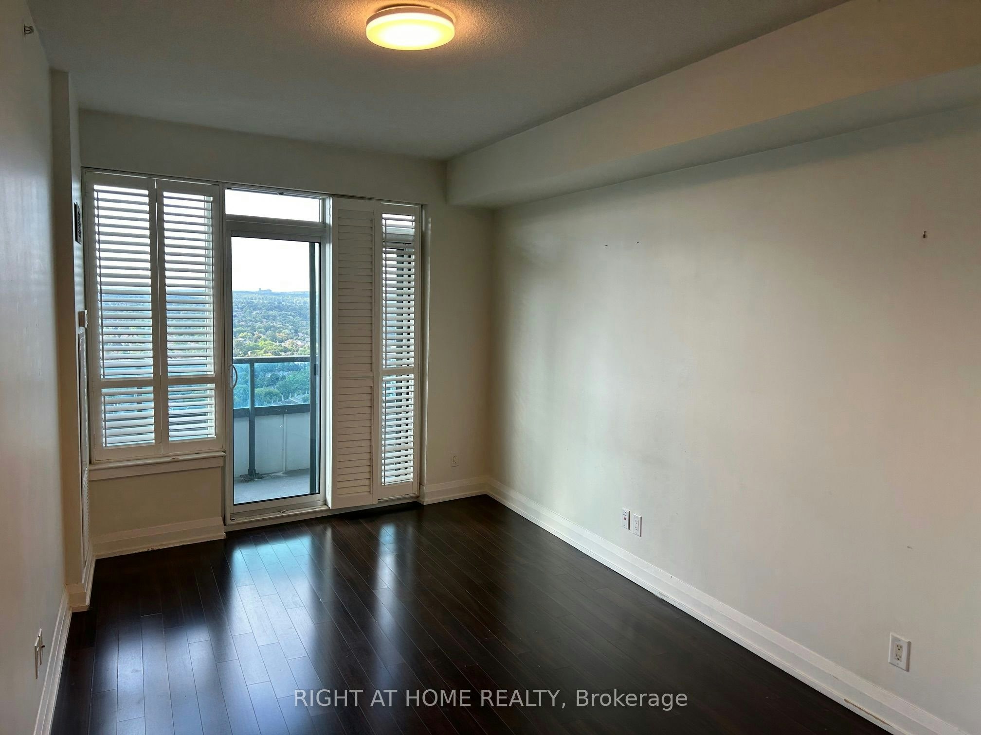 2123-7161 Yonge Street, Vaughan, ON, L3T 0C8 - 8
