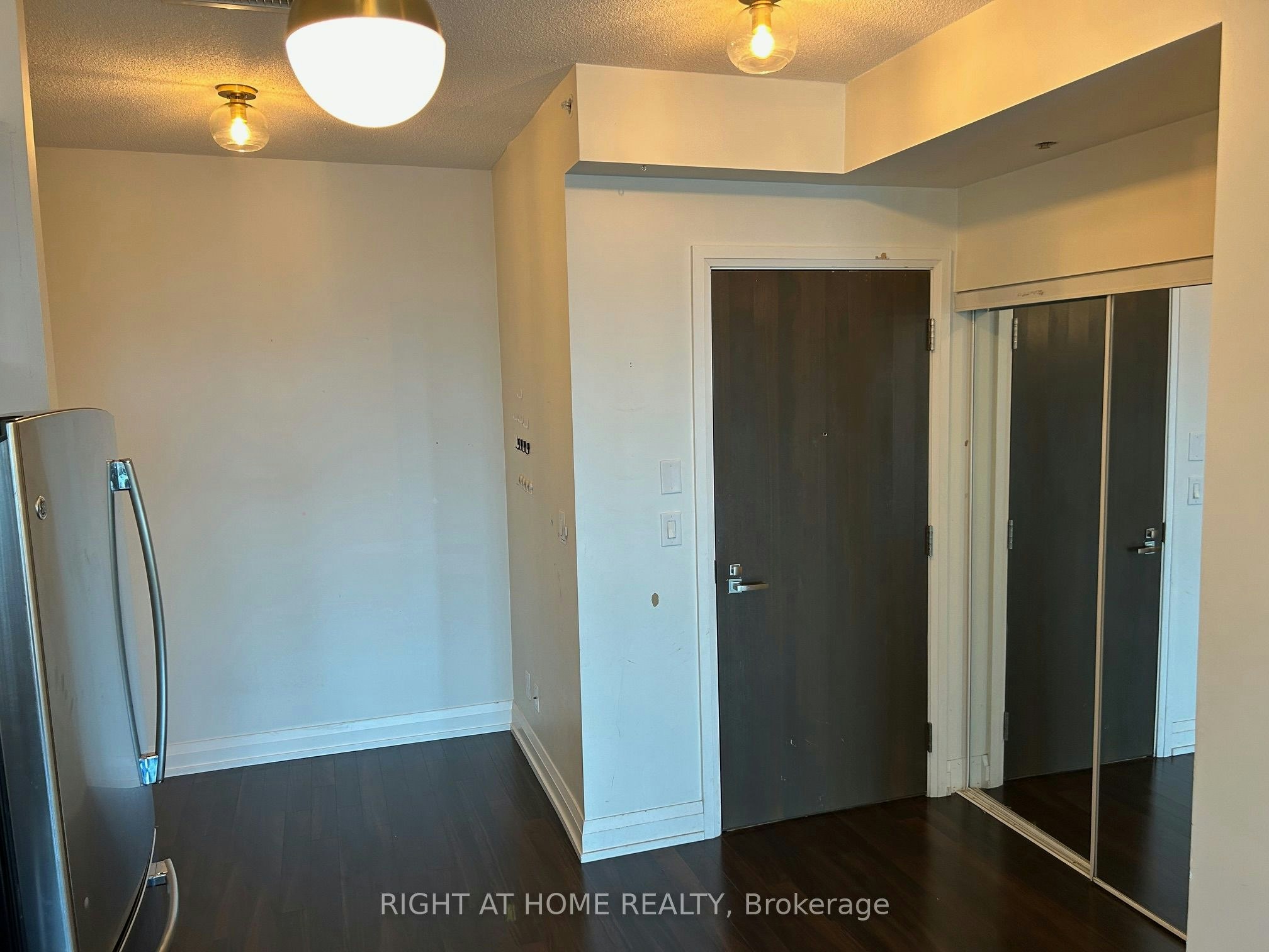 2123-7161 Yonge Street, Vaughan, ON, L3T 0C8 - 7