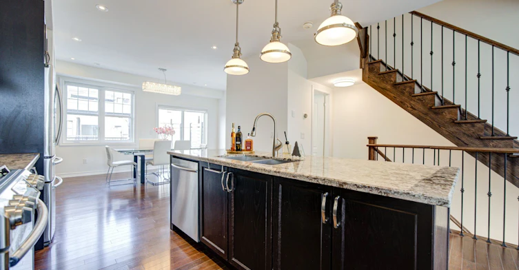9 Milt Storey Lane, Whitchurch-Stouffville, ON, L4A 1Y4 - 11