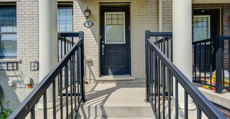 9 Milt Storey Lane, Whitchurch-Stouffville, ON, L4A 1Y4 - 3