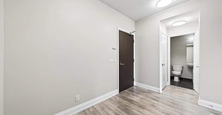 806-7890 Bathurst Street, Vaughan, ON, L4J 0J8 - 10