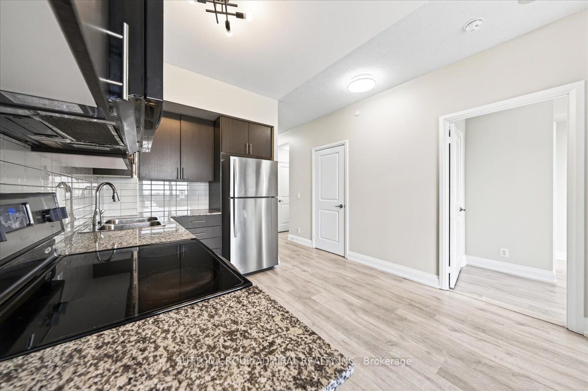 806-7890 Bathurst Street, Vaughan, ON, L4J 0J8 - 23