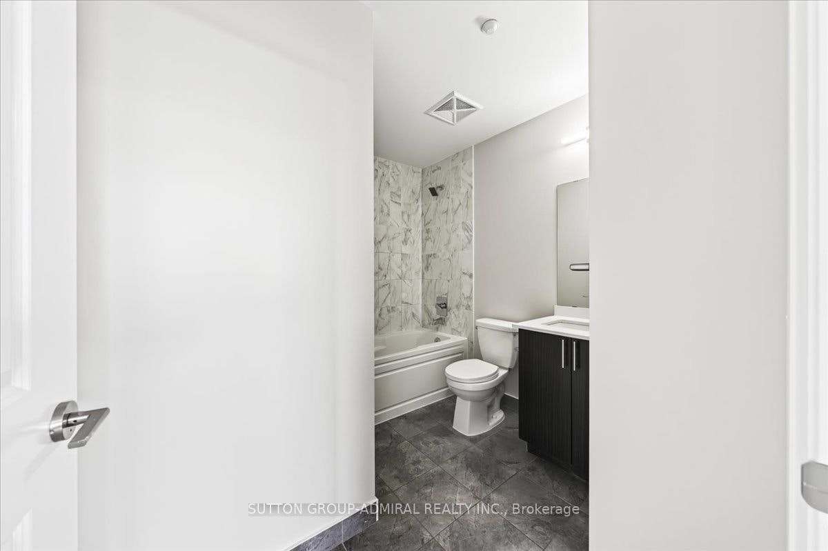 806-7890 Bathurst Street, Vaughan, ON, L4J 0J8 - 37