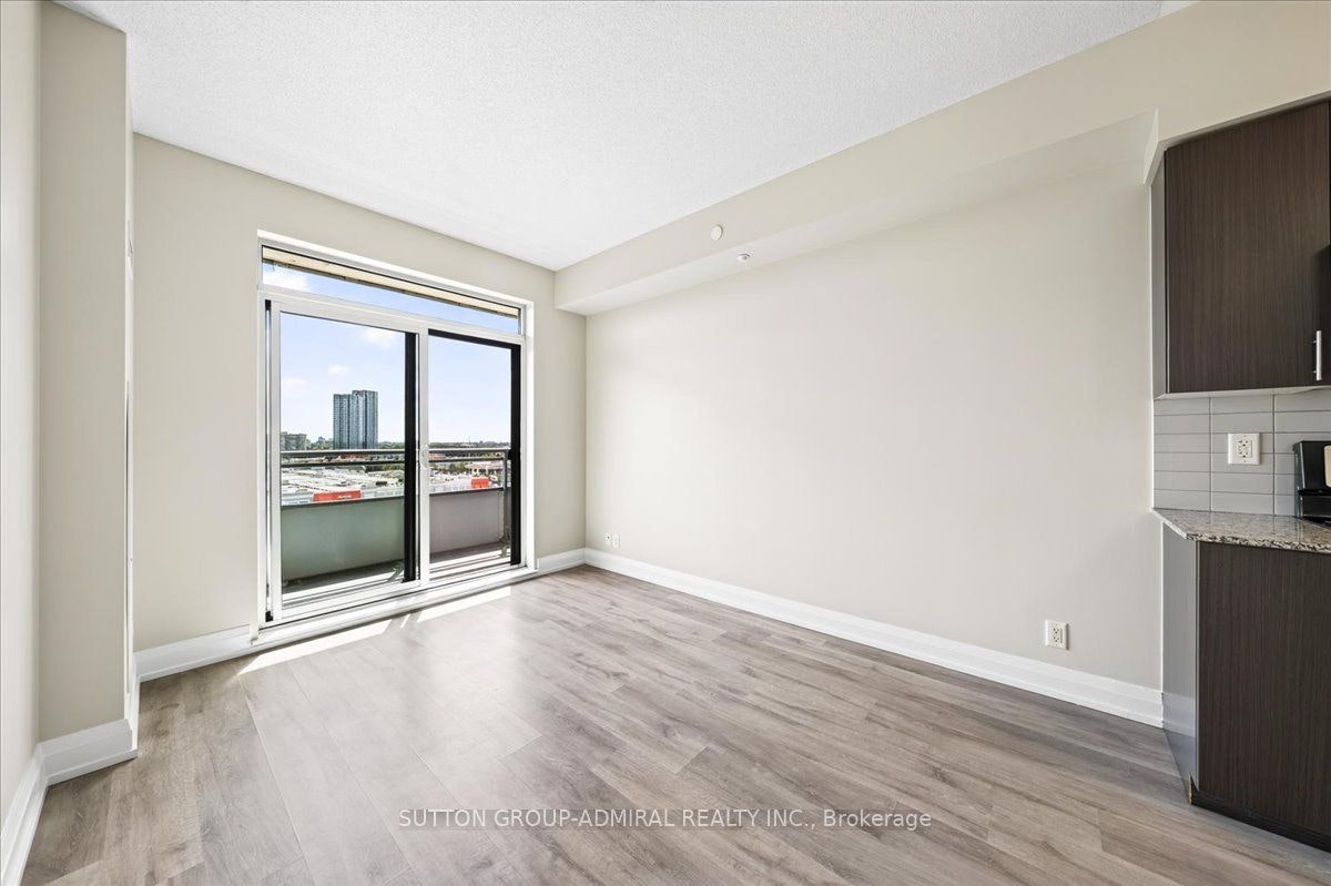 806-7890 Bathurst Street, Vaughan, ON, L4J 0J8 - 26