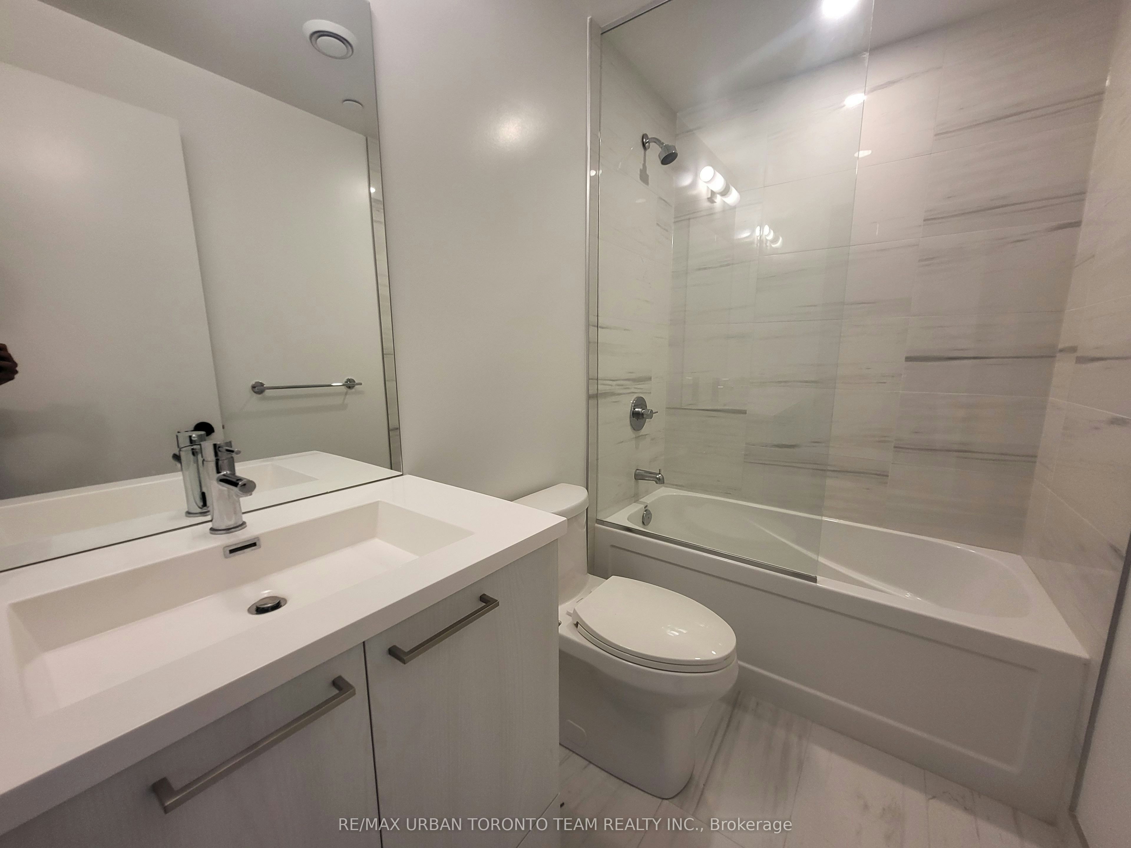 808-225 Commerce Street, Vaughan, ON, L4K 0R1 - 14