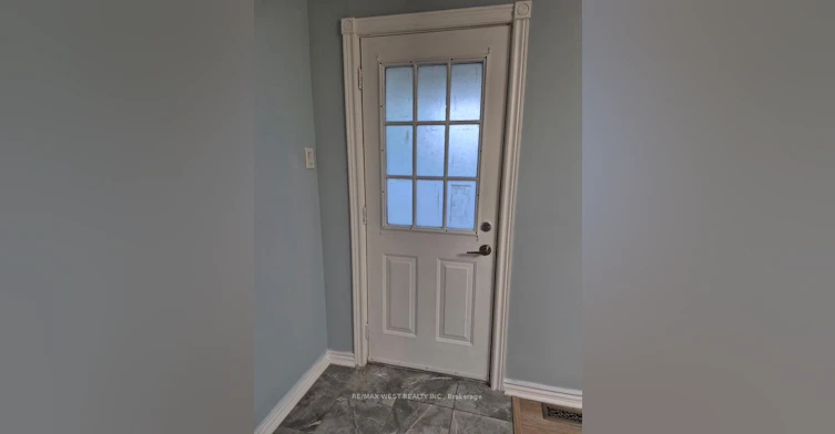 260 Medina Drive, Georgina, ON, L4P 1H4 - 4