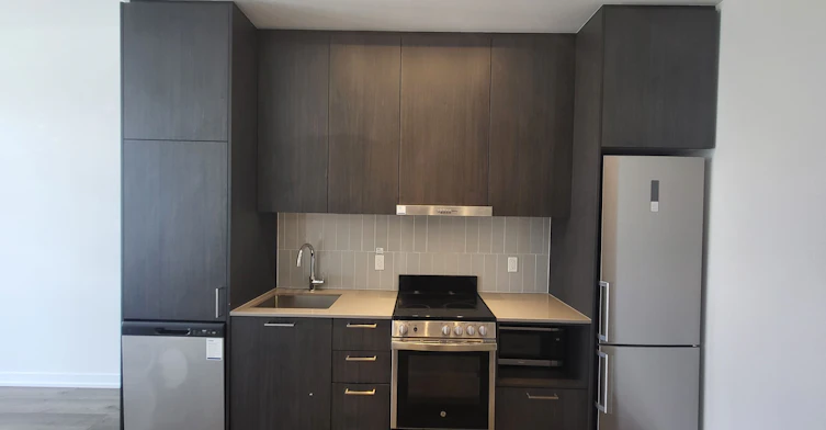 111-195 Commerce Street, Vaughan, ON, L4K 0P9 - 3