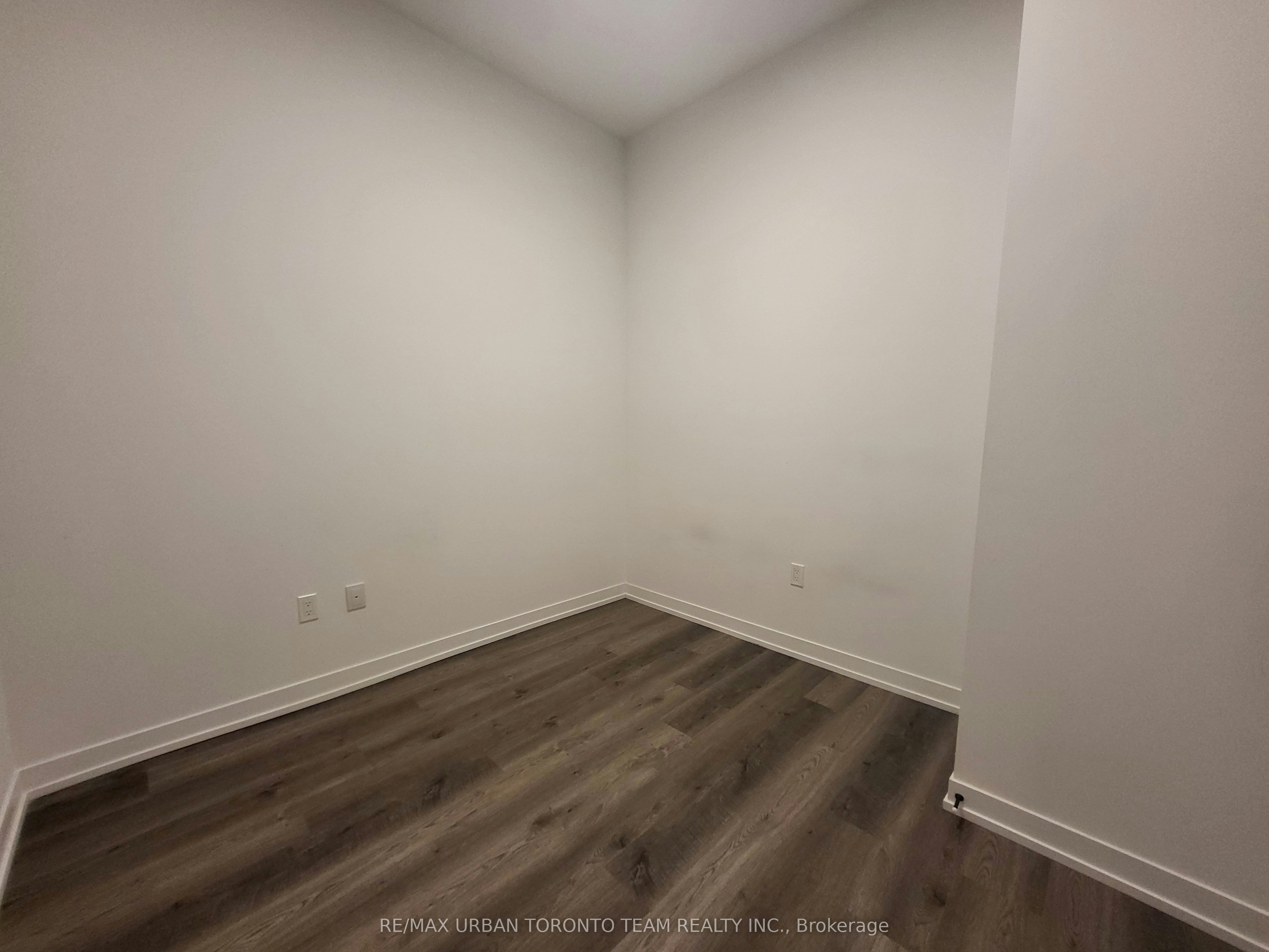 111-195 Commerce Street, Vaughan, ON, L4K 0P9 - 10