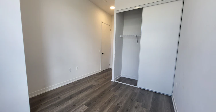 111-195 Commerce Street, Vaughan, ON, L4K 0P9 - 9