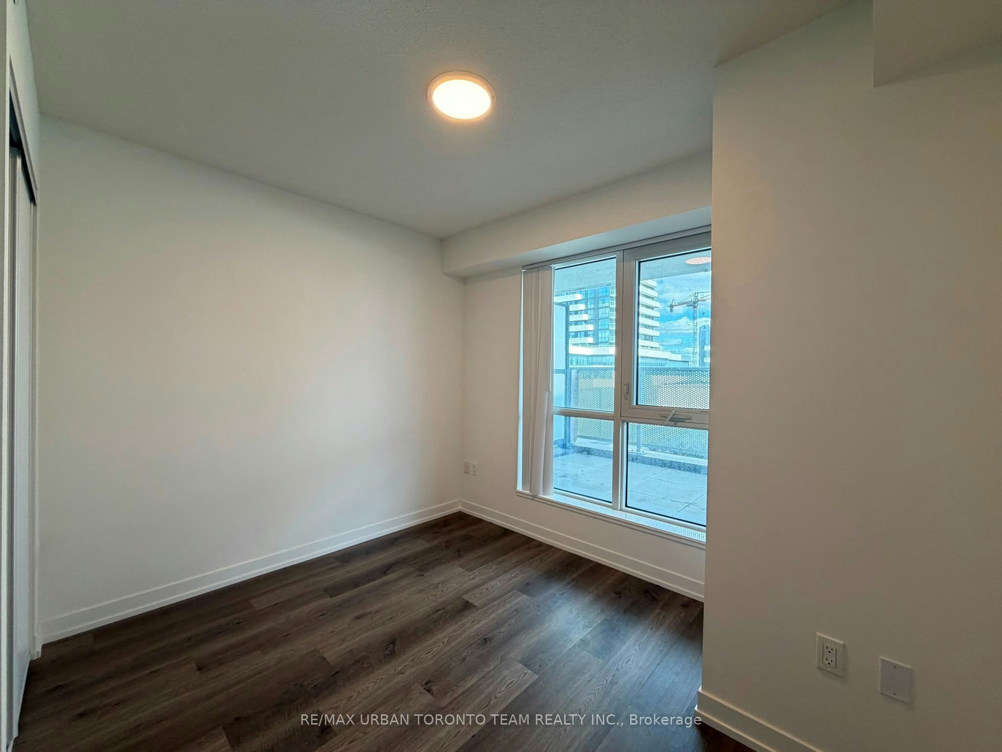 301-195 Commerce Street, Vaughan, ON, L4K 0P9 - 6