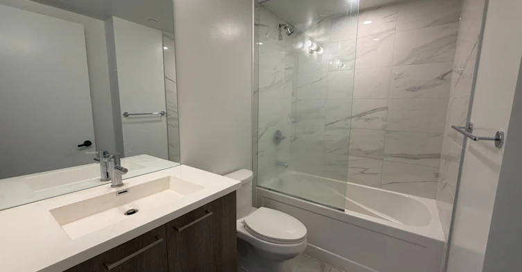 301-195 Commerce Street, Vaughan, ON, L4K 0P9 - 8