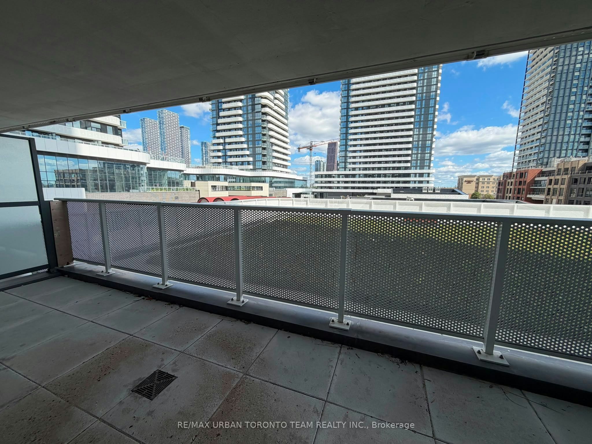 301-195 Commerce Street, Vaughan, ON, L4K 0P9 - 3
