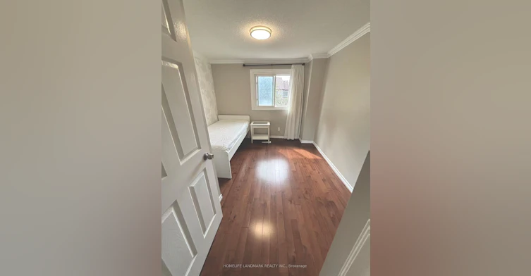 35 Moonlight Lane, Richmond Hill, ON, L4C 8K4 - 2