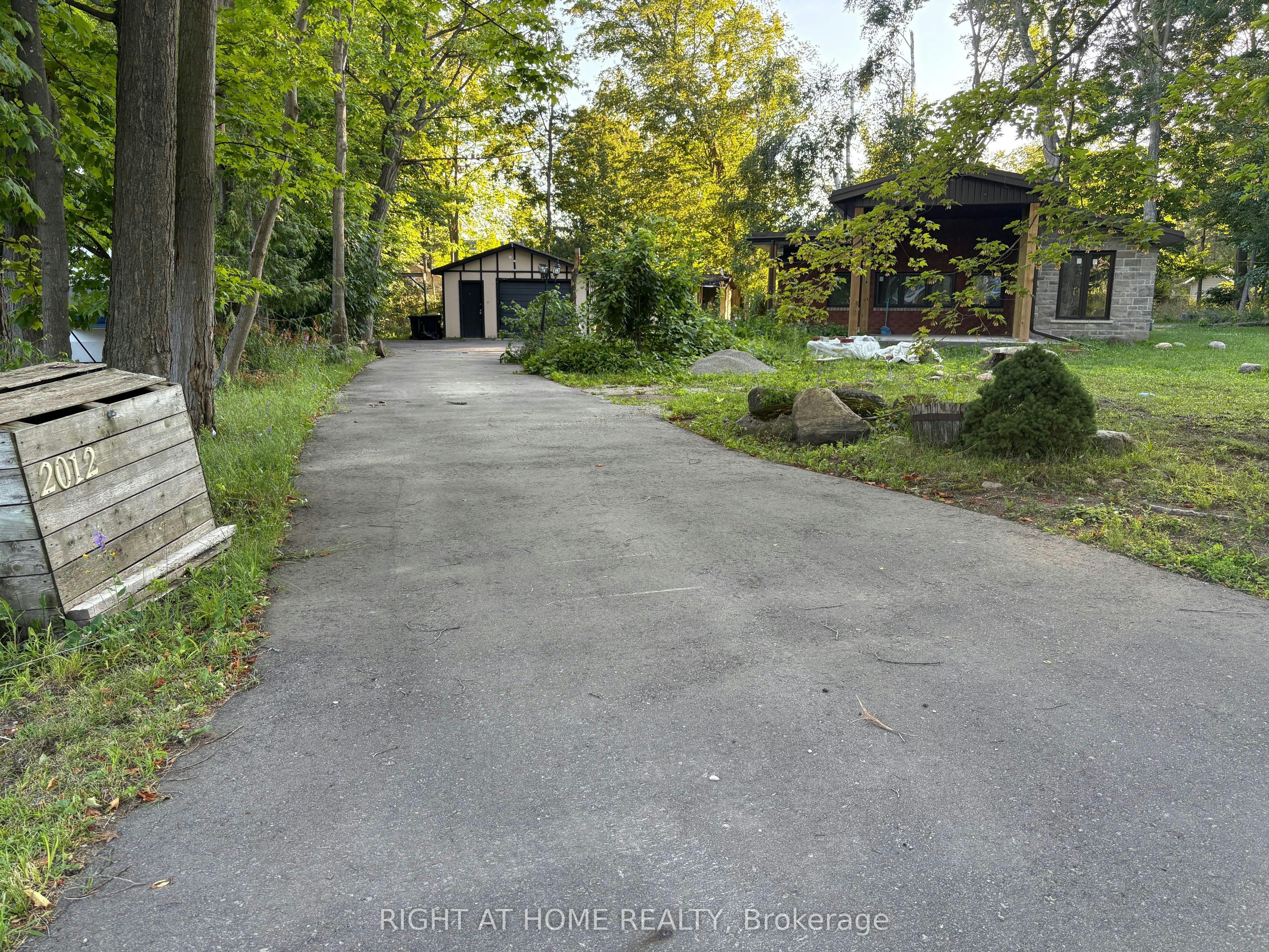 2012 Inglewood Drive, Innisfil, ON, L9S 1Z1