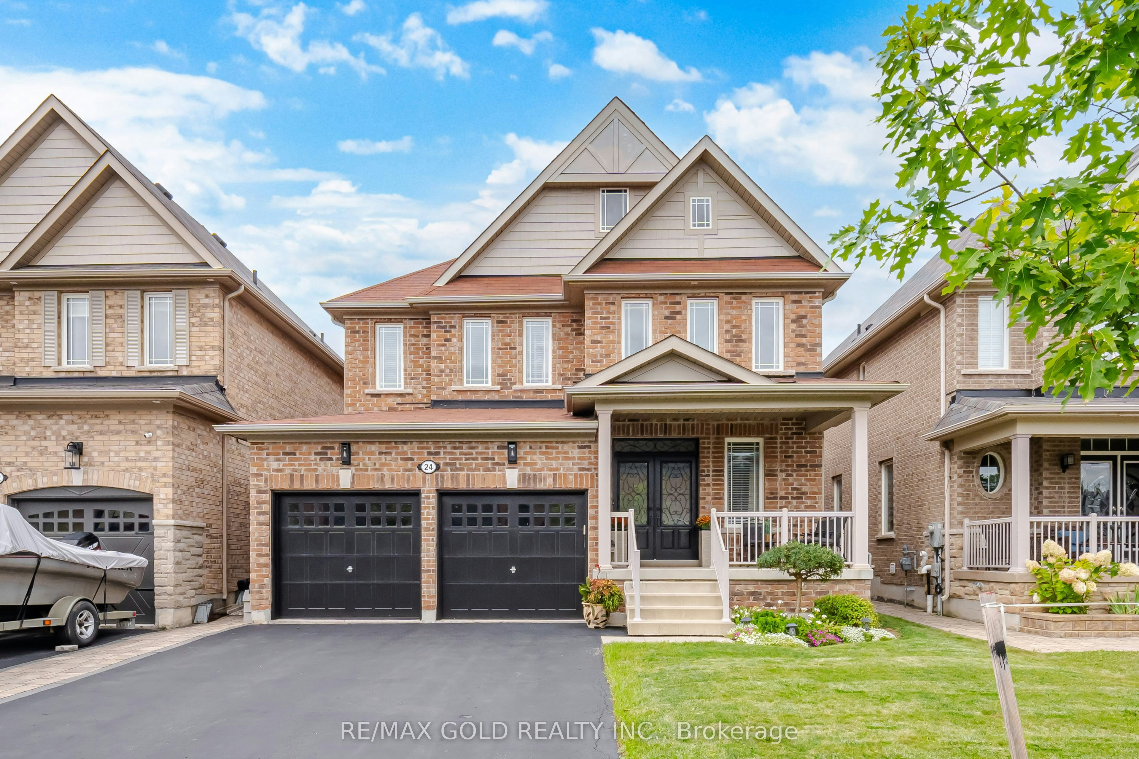 24 Gunning Crescent E, New Tecumseth, ON, L0G 1W0