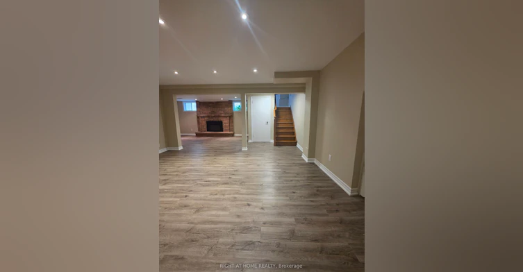 250 Hemlock Drive, Whitchurch-Stouffville, ON, L4A 5A5 - 8