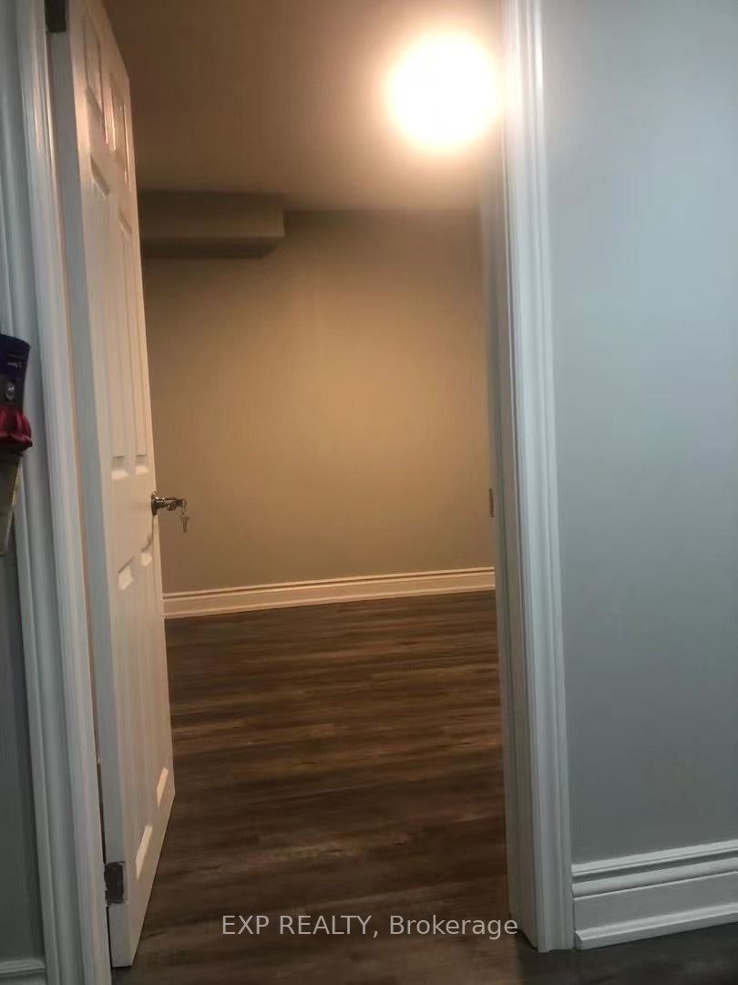82 Alderbury Drive, Markham, ON, L3S 3G1 - 3