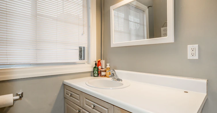 1-22 Centre Street, Bradford West Gwillimbury, ON, L3Z 2P7 - 12