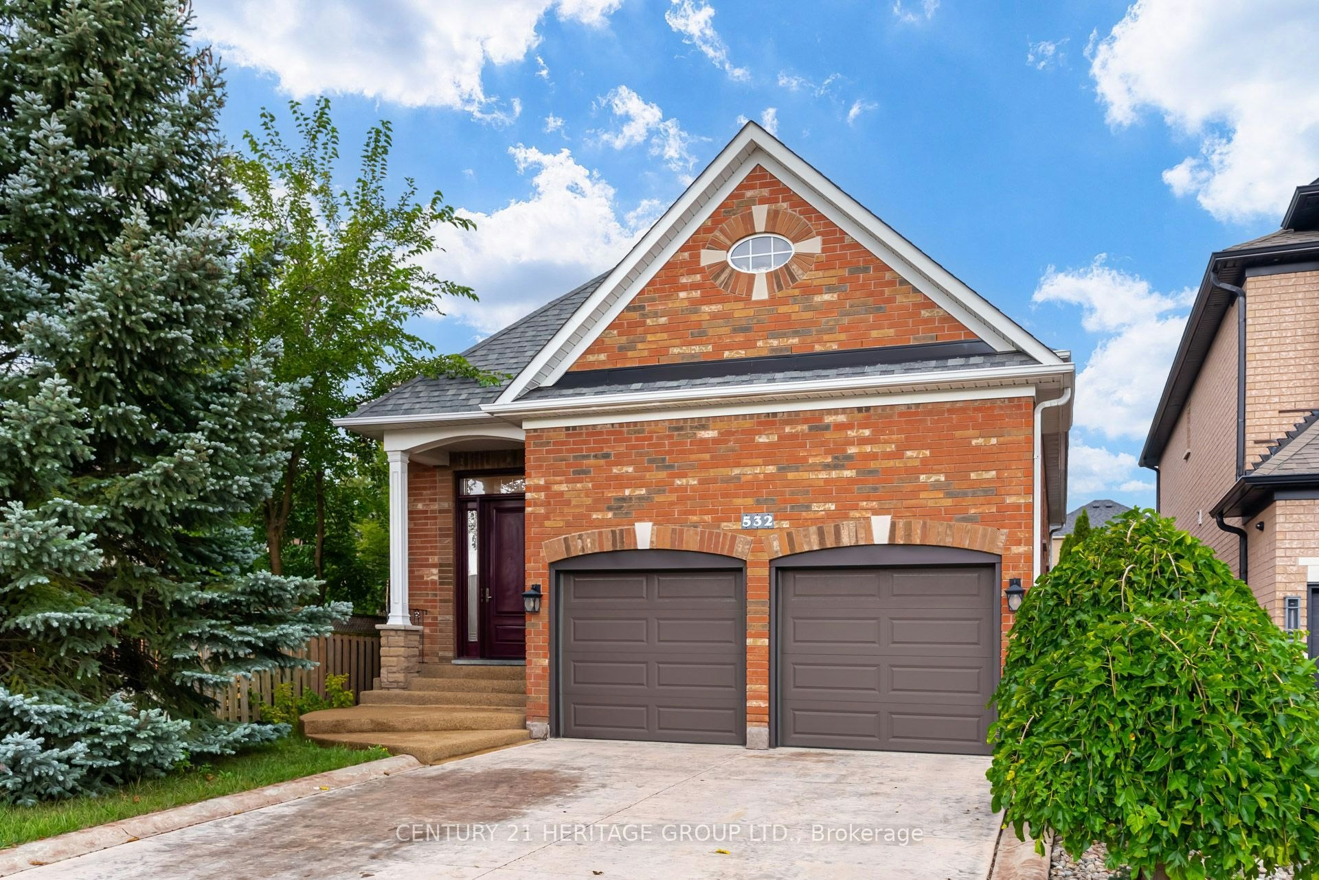 532 Melville Avenue, Vaughan, ON, L6A 2M1