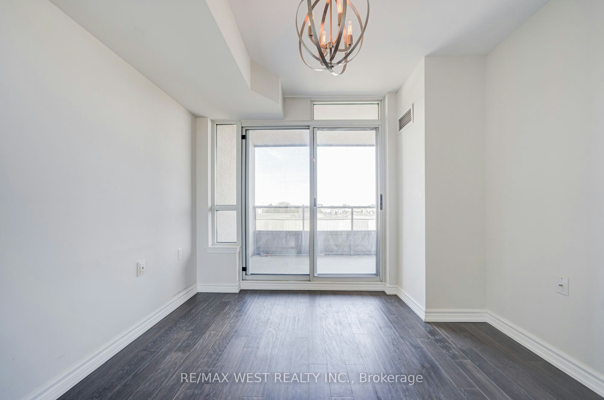317-9017 Leslie Street, Richmond Hill, ON, L4B 4R8 - 32