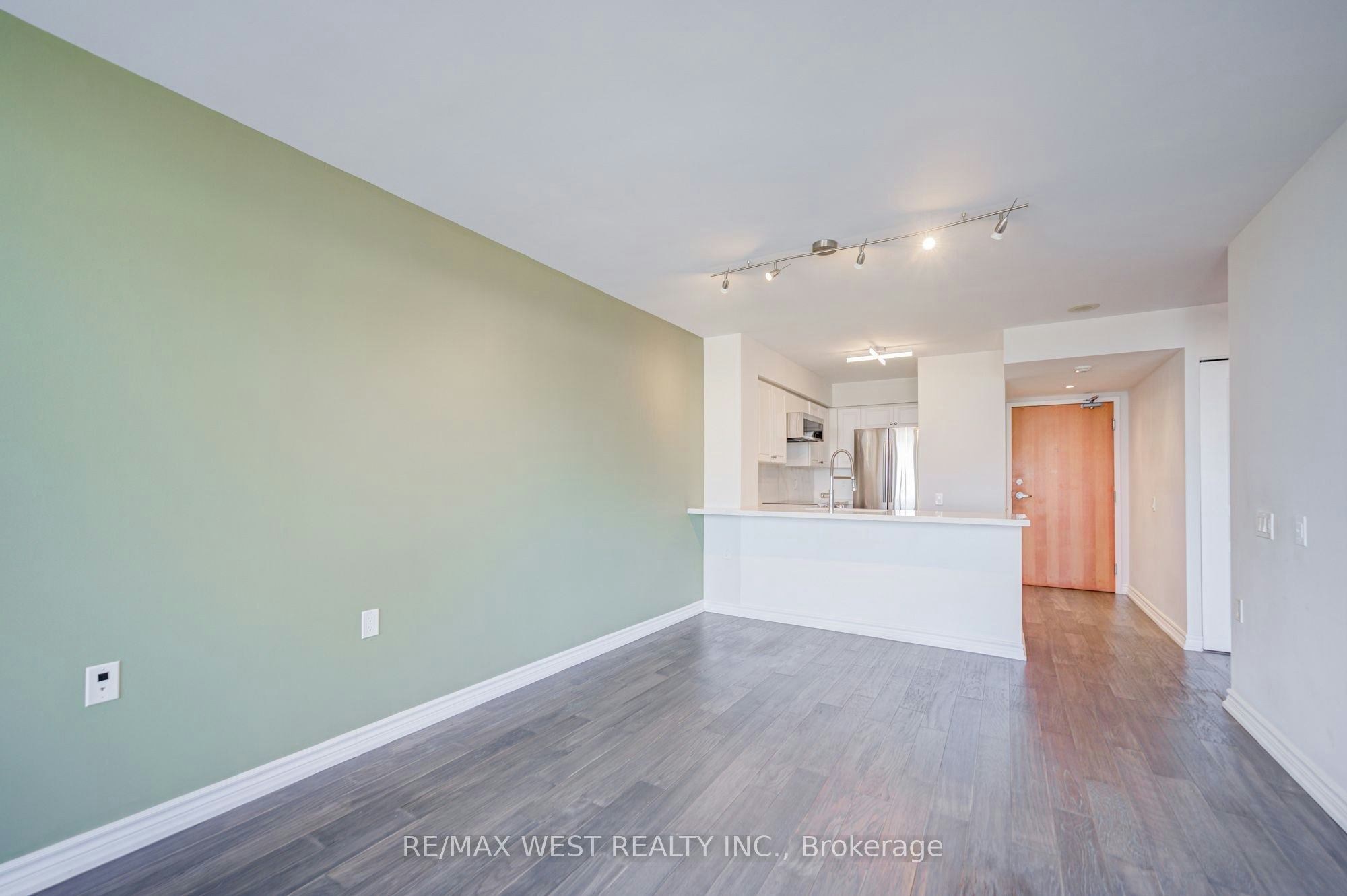 317-9017 Leslie Street, Richmond Hill, ON, L4B 4R8 - 26