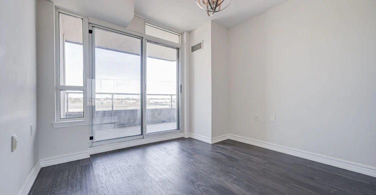 317-9017 Leslie Street, Richmond Hill, ON, L4B 4R8 - 33