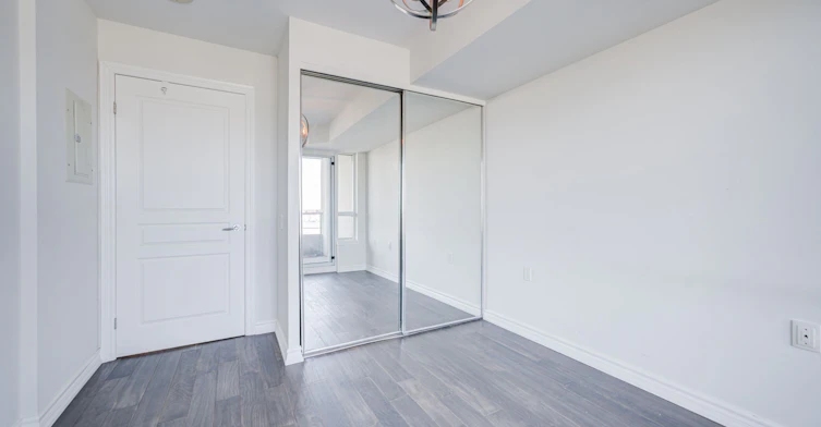 317-9017 Leslie Street, Richmond Hill, ON, L4B 4R8 - 34